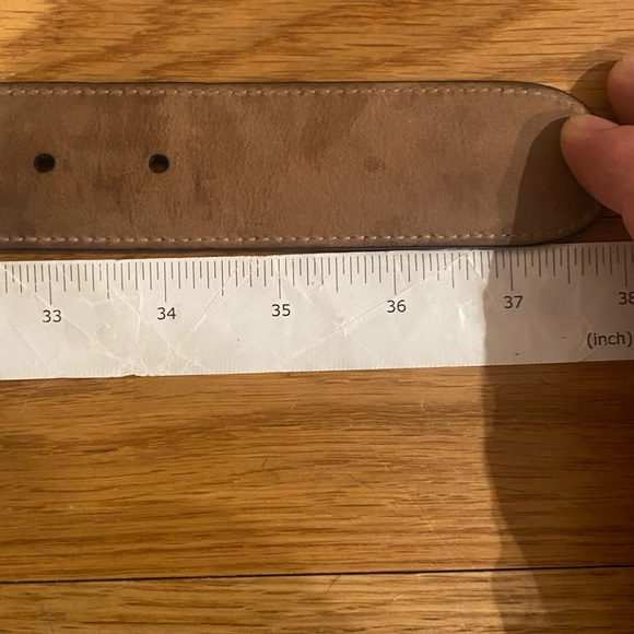 Authentic GG Gucci Belt with Gold Hardware Sz 85 - Picture 6 of 7